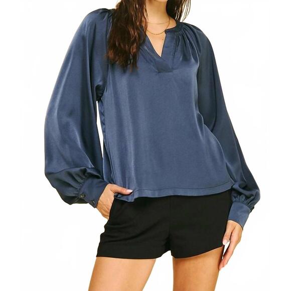 PINCH Tops - NEW PINCH v-neck woven blouse top in navy